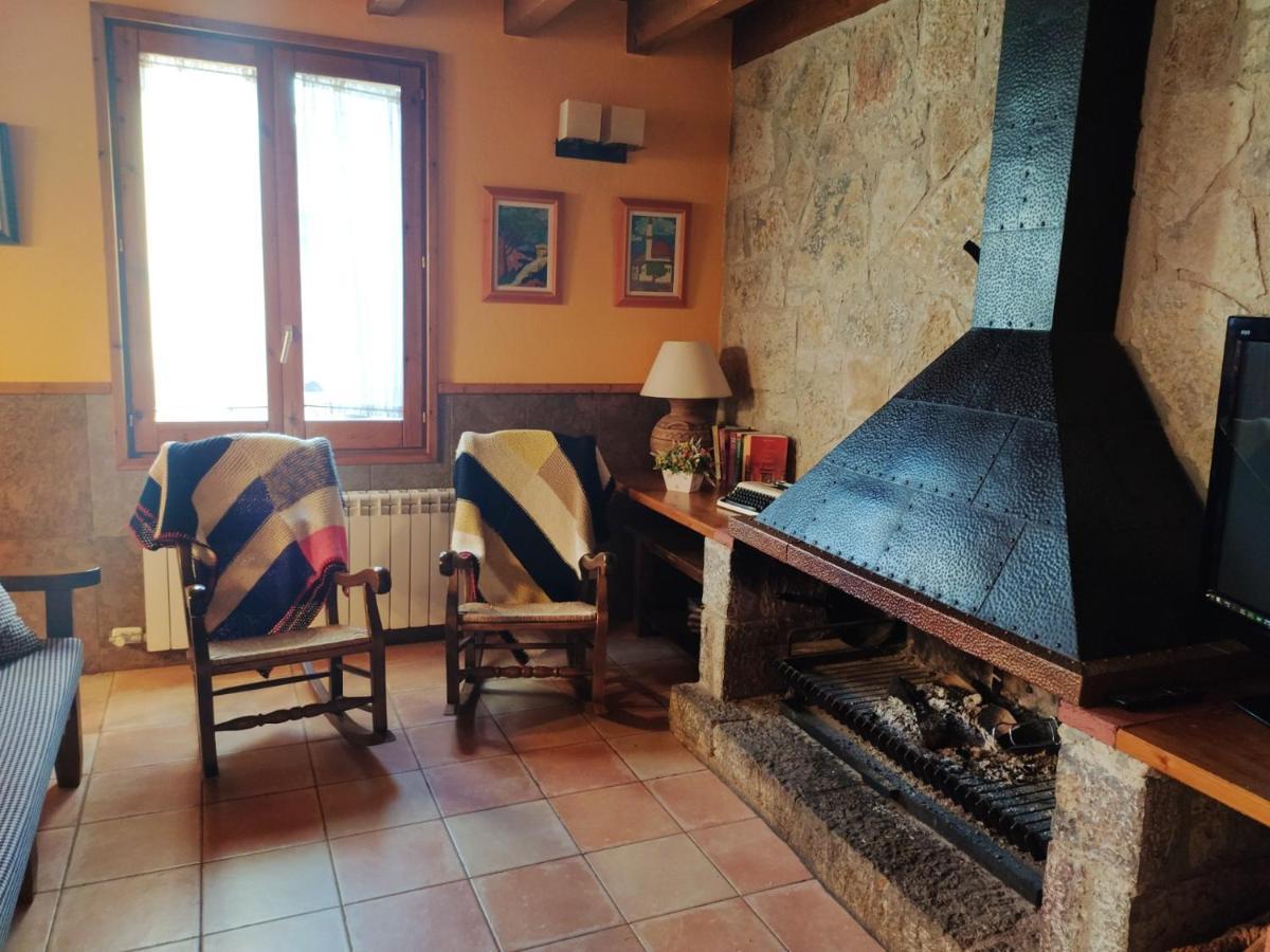 Spacious House In Ogassa With Terrace And Bbq ภายนอก รูปภาพ