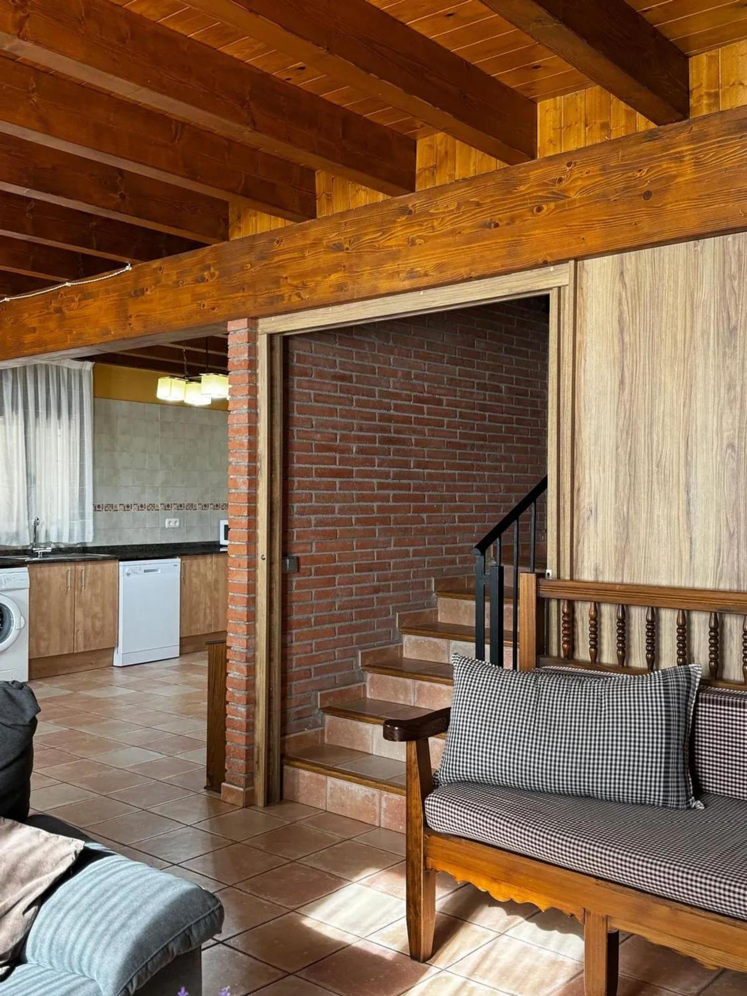 Spacious House In Ogassa With Terrace And Bbq ภายนอก รูปภาพ